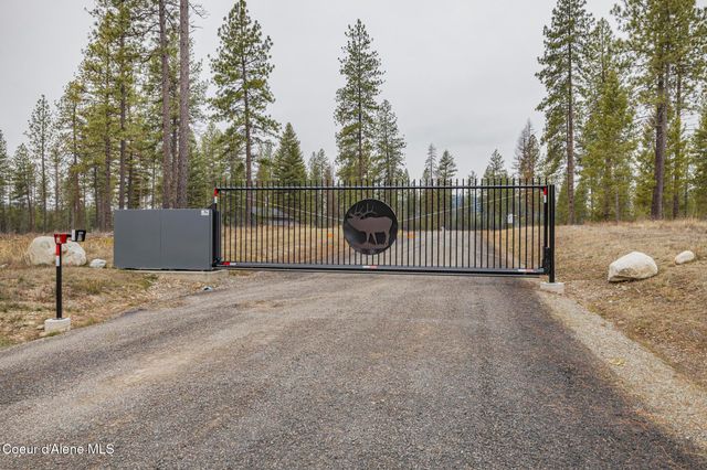 L5 B1 Wallace Lane, Blanchard, ID 83804