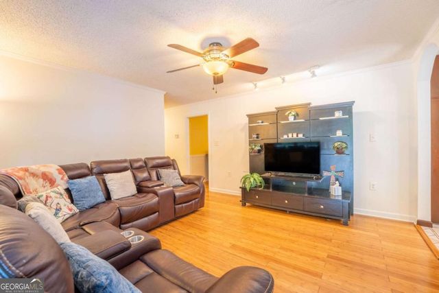 134 Asbestos Road, Cleveland, GA 30528