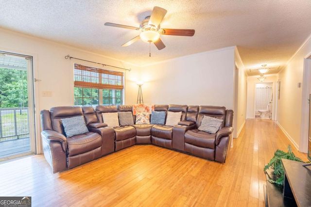 134 Asbestos Road, Cleveland, GA 30528