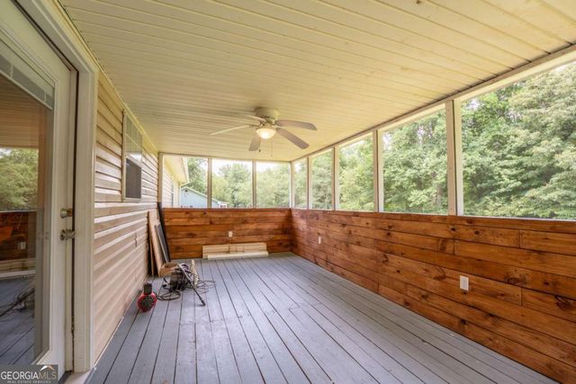134 Asbestos Road, Cleveland, GA 30528