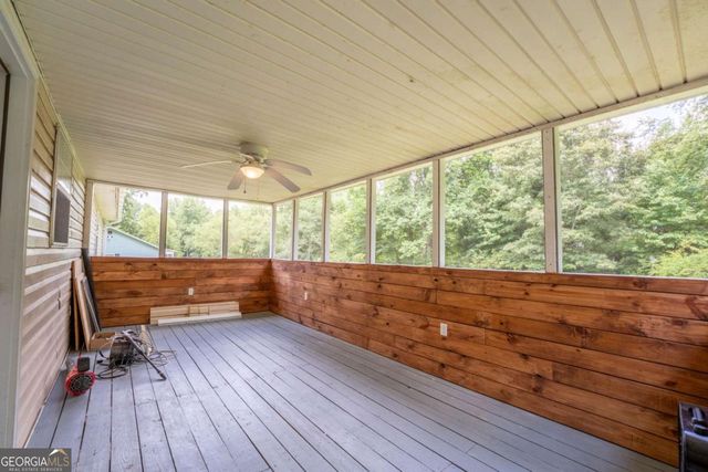 134 Asbestos Road, Cleveland, GA 30528