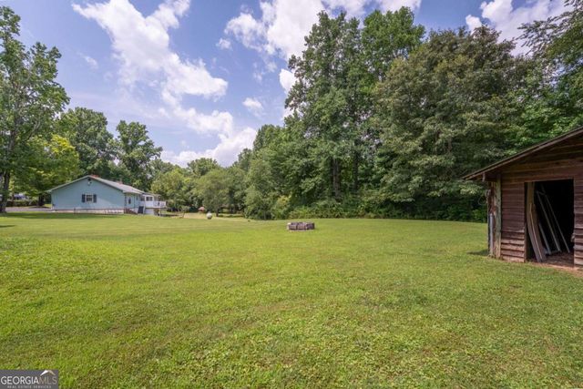 134 Asbestos Road, Cleveland, GA 30528