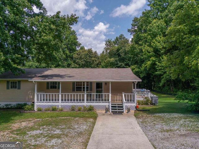 134 Asbestos Road, Cleveland, GA 30528