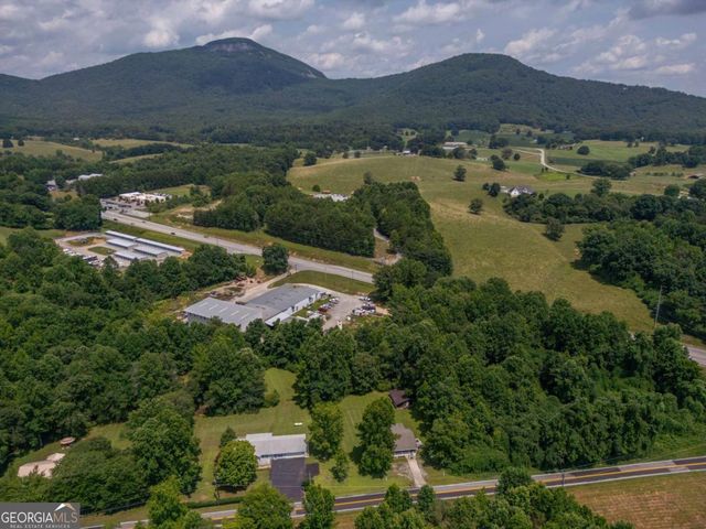 134 Asbestos Road, Cleveland, GA 30528