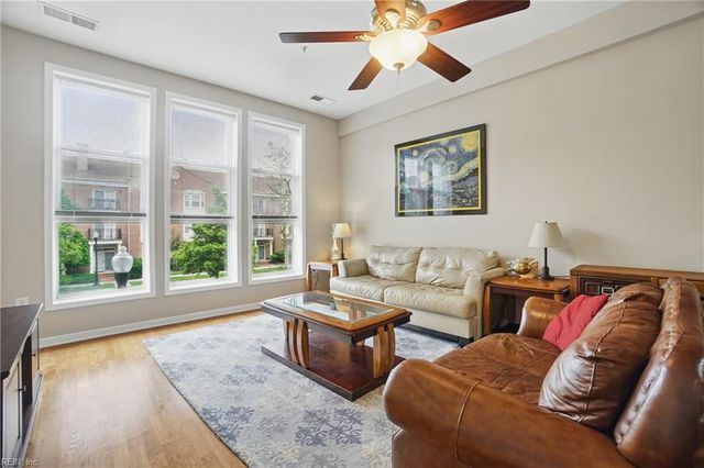 388 Boush St Unit 122, Norfolk, VA 23510