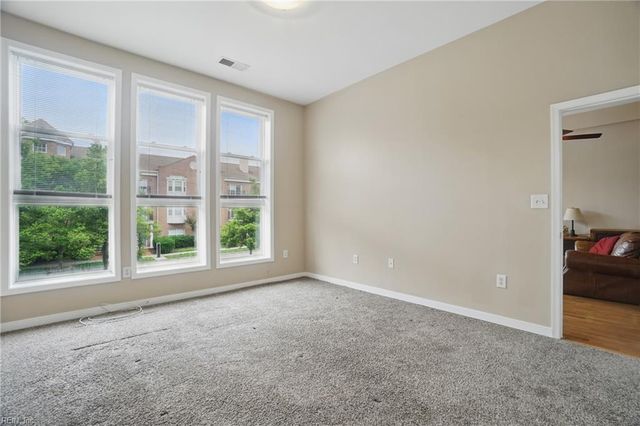 388 Boush St Unit 122, Norfolk, VA 23510