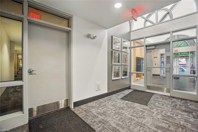 388 Boush St Unit 122, Norfolk, VA 23510