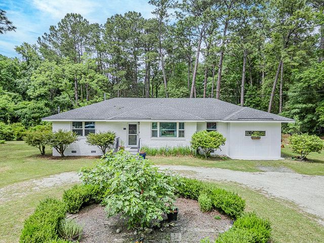 315 Golf Road, Summerville, SC 29483