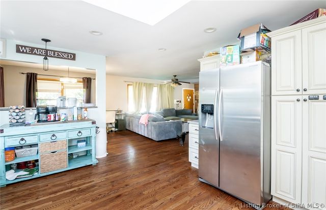 2420 Jacobs Drive, New Albany, IN 47150