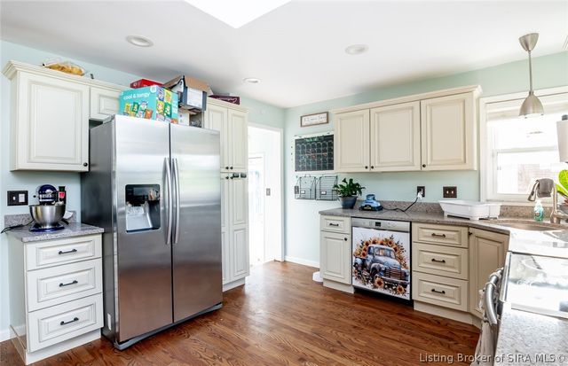 2420 Jacobs Drive, New Albany, IN 47150
