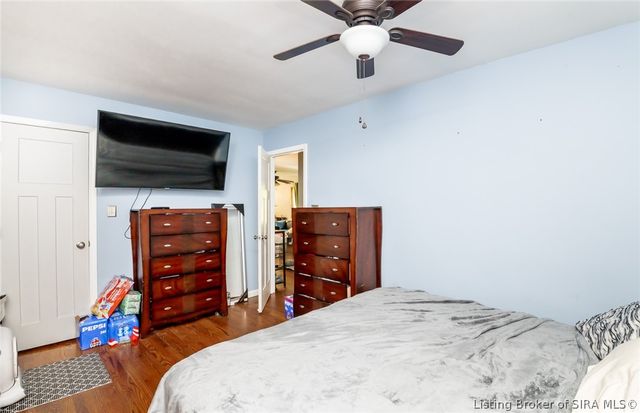 2420 Jacobs Drive, New Albany, IN 47150
