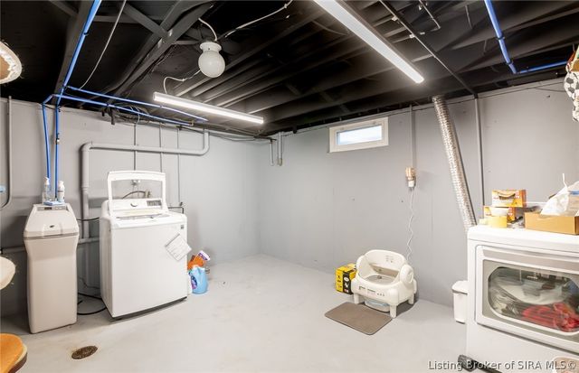 2420 Jacobs Drive, New Albany, IN 47150