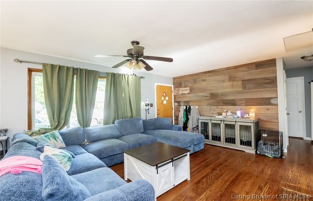 2420 Jacobs Drive, New Albany, IN 47150