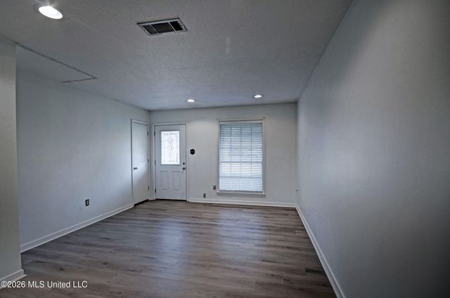 2384 Harahan Road, Pearl, MS 39208