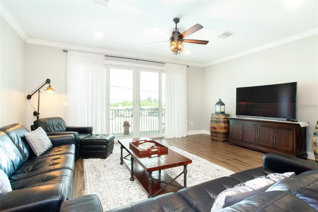 1273 SAVONA DRIVE NE, St Petersburg, FL 33702