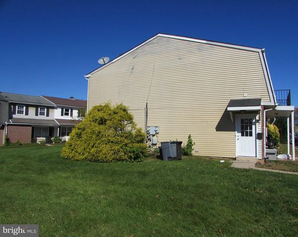 219-220 WASHINGTON PL, Telford, PA 18969