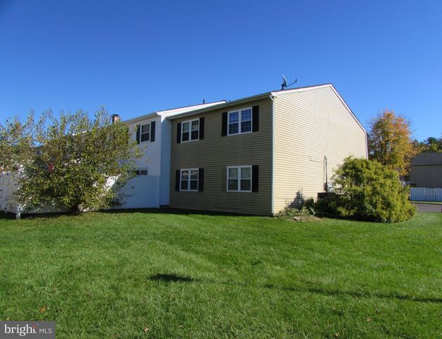 219-220 WASHINGTON PL, Telford, PA 18969