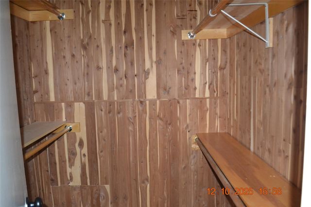 2711 Briarhurst Drive 18, Houston, TX 77057