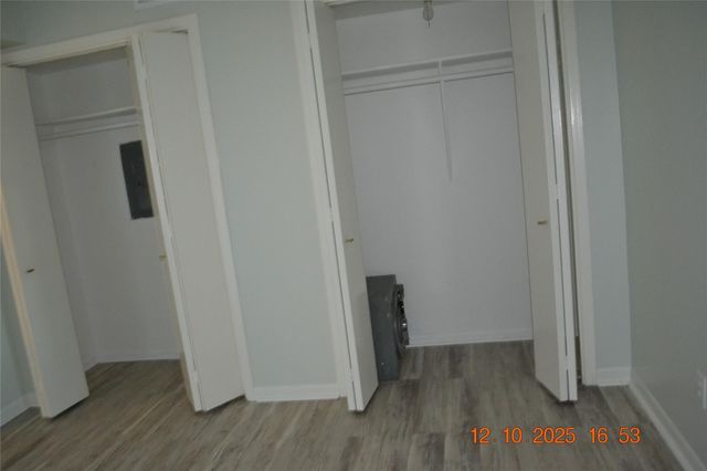 2711 Briarhurst Drive 18, Houston, TX 77057