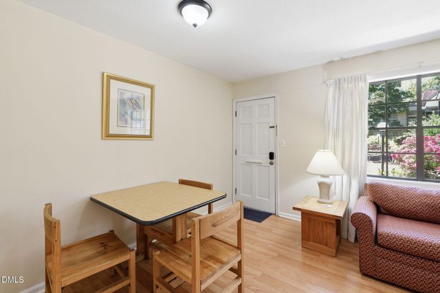 807 W Trinity Avenue Apt 118, Durham, NC 27701