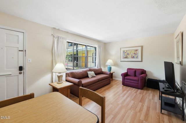 807 W Trinity Avenue Apt 118, Durham, NC 27701