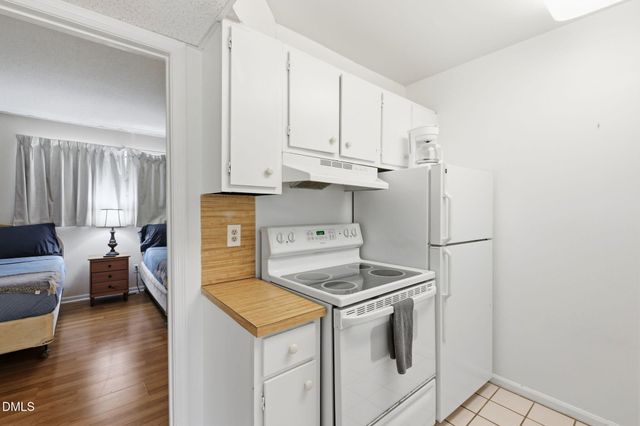 807 W Trinity Avenue Apt 118, Durham, NC 27701
