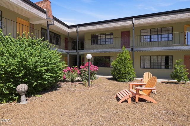 807 W Trinity Avenue Apt 118, Durham, NC 27701