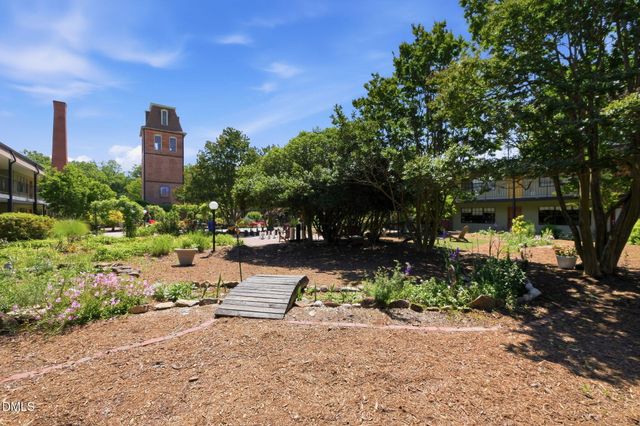 807 W Trinity Avenue Apt 118, Durham, NC 27701