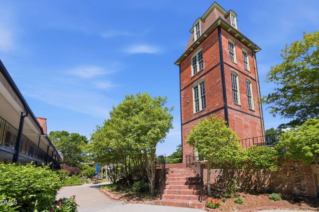 807 W Trinity Avenue Apt 118, Durham, NC 27701