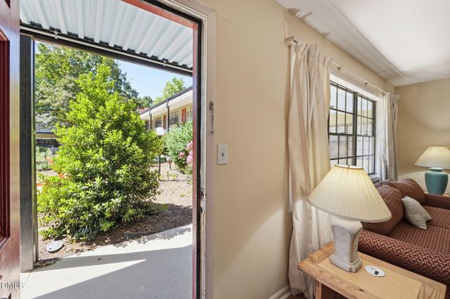 807 W Trinity Avenue Apt 118, Durham, NC 27701