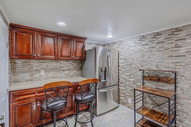 117 Wadsworth Avenue, Levittown, NY 11756