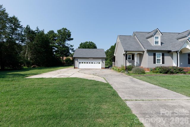 2213 Eastview Road, Rock Hill, SC 29732