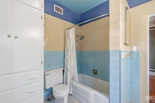 2530 19th Street, Bakersfield, CA 93301