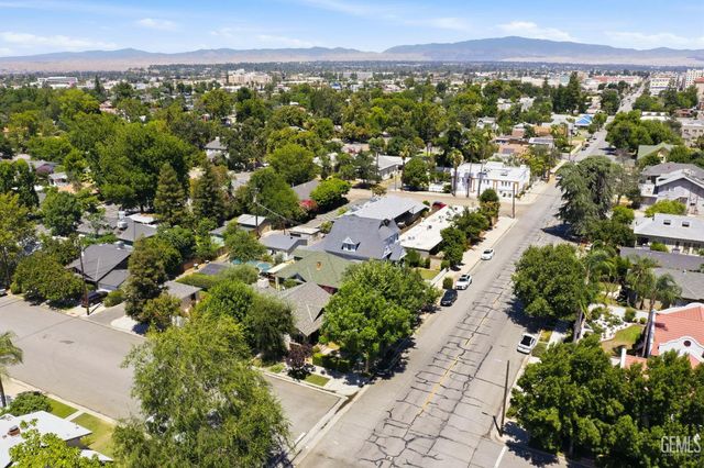 2530 19th Street, Bakersfield, CA 93301