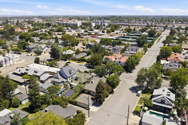 2530 19th Street, Bakersfield, CA 93301