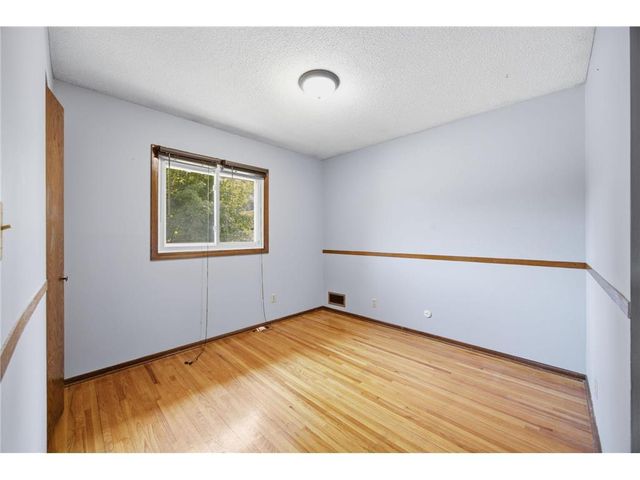 2370 Pleasant View Drive, New Brighton, MN 55112