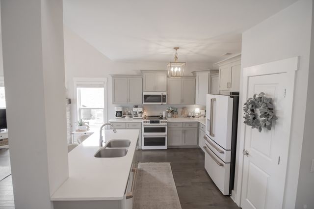 1247 Hartsville Pike, Lebanon, TN 37087