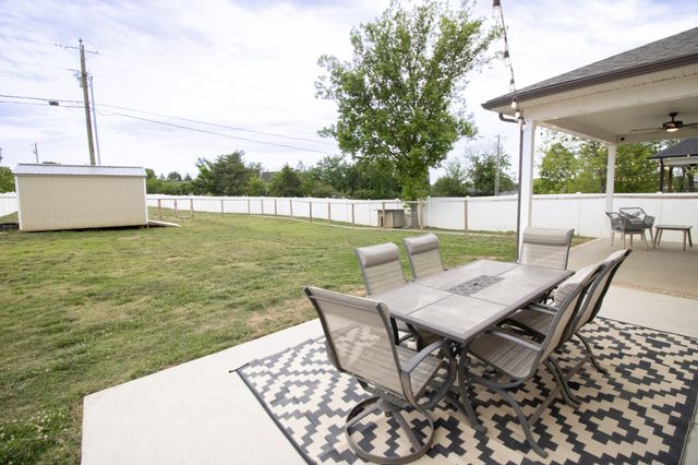 1247 Hartsville Pike, Lebanon, TN 37087