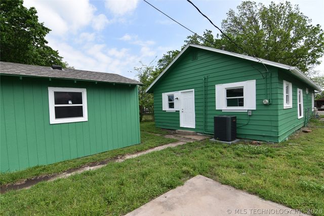 813 S Elm Avenue, Bartlesville, OK 74003