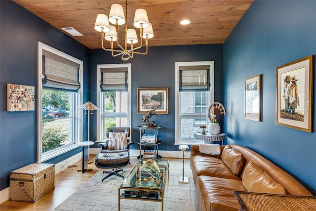 5615 Purdue Avenue, Dallas, TX 75209