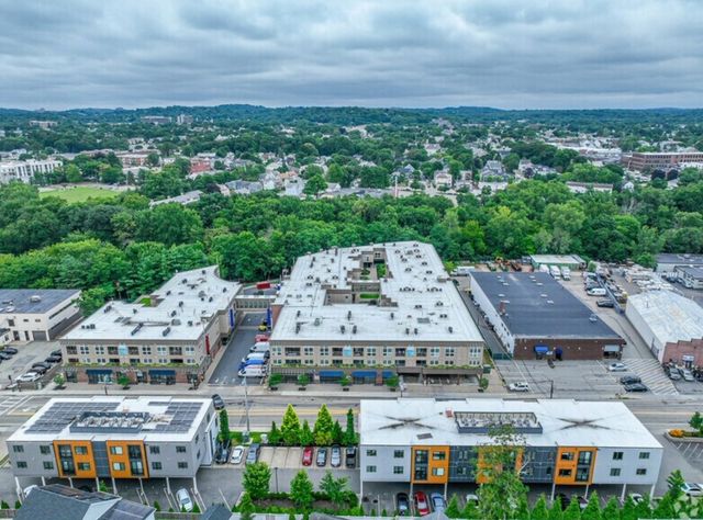 350 Pleasant St 338, Watertown, MA 02472