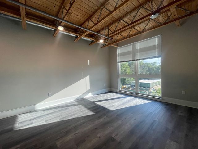 350 Pleasant St 338, Watertown, MA 02472