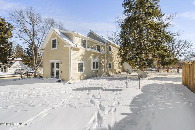 701 W Broadway Street, Maumee, OH 43537