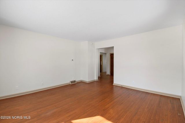 701 W Broadway Street, Maumee, OH 43537