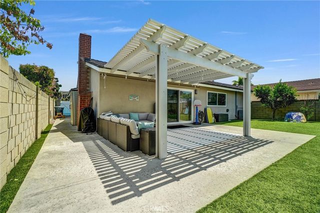 4865 Candleberry, Seal Beach, CA 90740