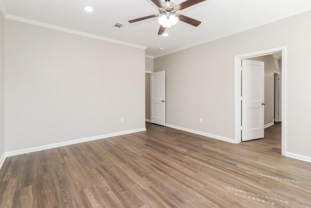 8516 Kellett Street, Houston, TX 77028