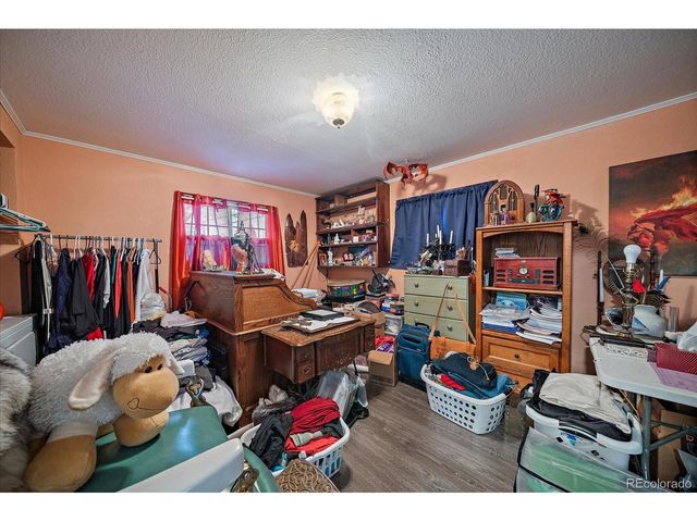 271 E Davies Ave, Centennial, CO 80122