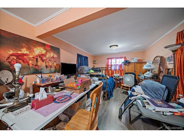 271 E Davies Ave, Centennial, CO 80122