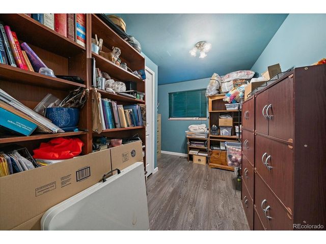 271 E Davies Ave, Centennial, CO 80122