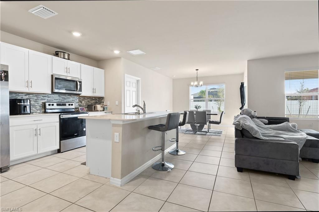 429 Tropicana PKWY W, CAPE CORAL, FL 33993 — photo 4